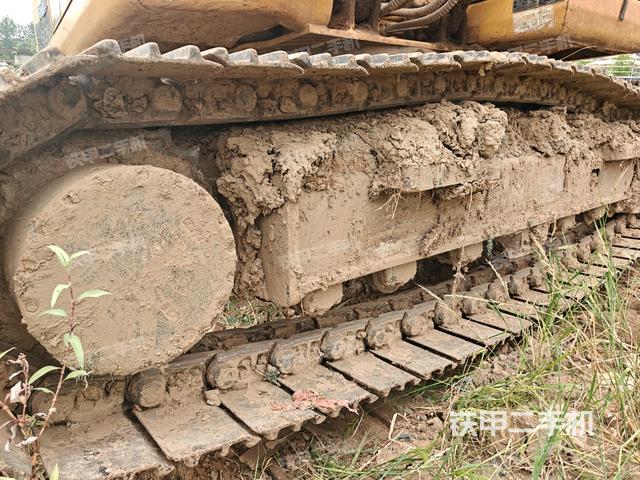 左驱动轮（行走机构）