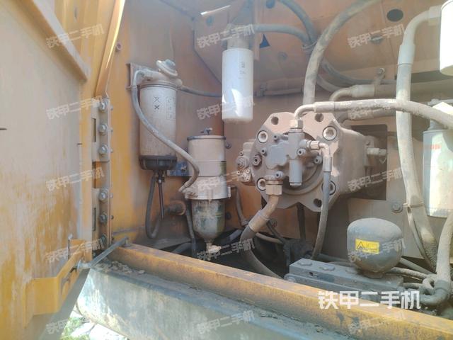 液压泵室（大件舱室）