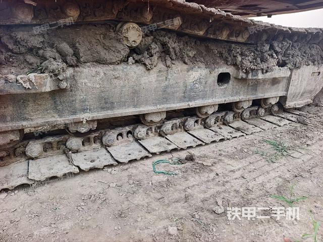 單側(cè)履帶整體（整機外觀）