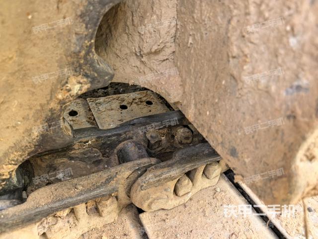 右侧履带整体 （行走机构）