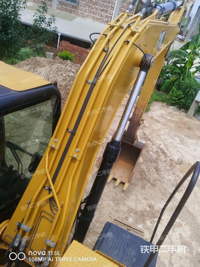 大臂根部?斜視（工作和回轉(zhuǎn)裝置）