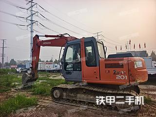 日立ZX120挖掘机实拍图片