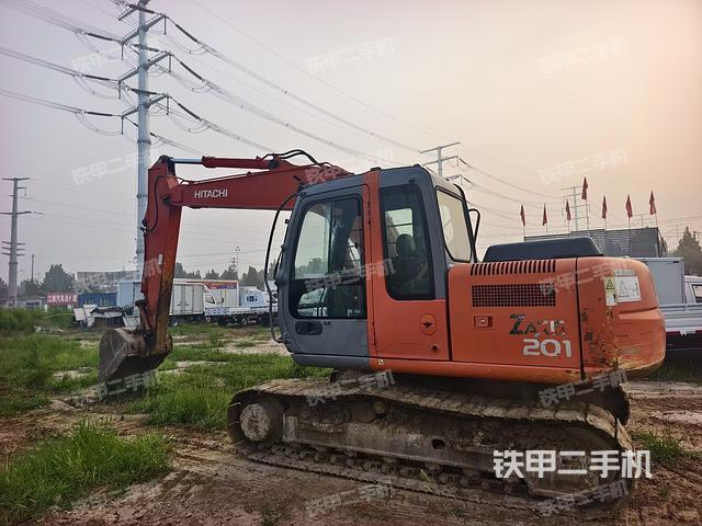 日立ZX120挖掘機