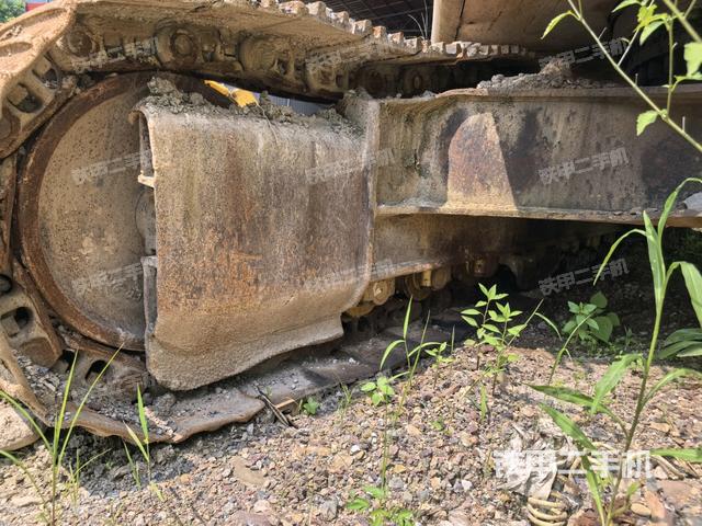 右側(cè)行走馬達(dá)蓋板（行走機(jī)構(gòu)）