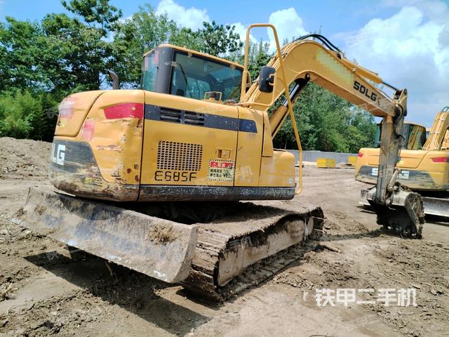 整机右后45°（整机外观）