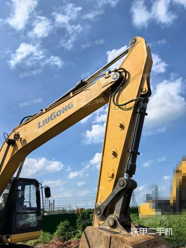 大臂整體?右側(cè)（工作和回轉(zhuǎn)裝置）