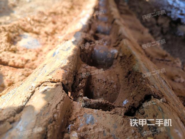 左導(dǎo)向輪（行走機(jī)構(gòu)）