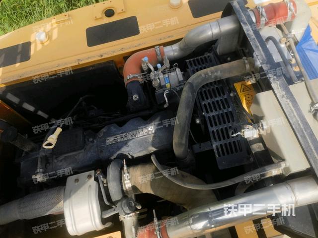 發(fā)動(dòng)機(jī)整體俯視（整機(jī)外觀）