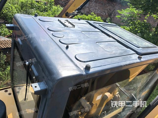 駕駛室頂部俯視（上車部件）