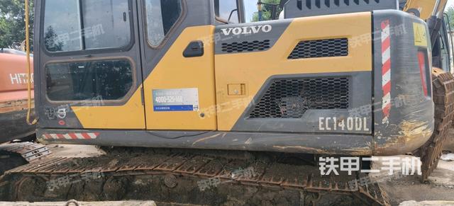 沃尔沃EC120D挖掘机