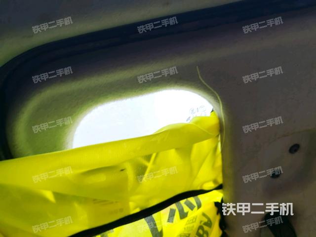 頂棚整體（駕駛室部分）