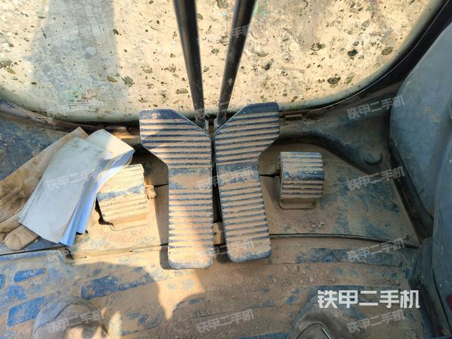 座椅后部（駕駛室部分）