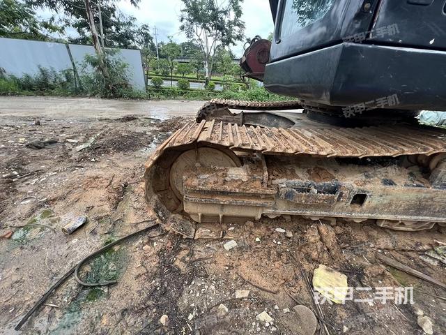 單側(cè)履帶整體（整機外觀）