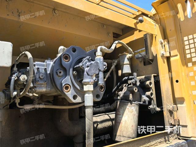 液压泵室（大件舱室）