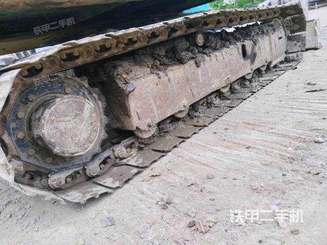 右側(cè)履帶整體?（行走機構(gòu)）