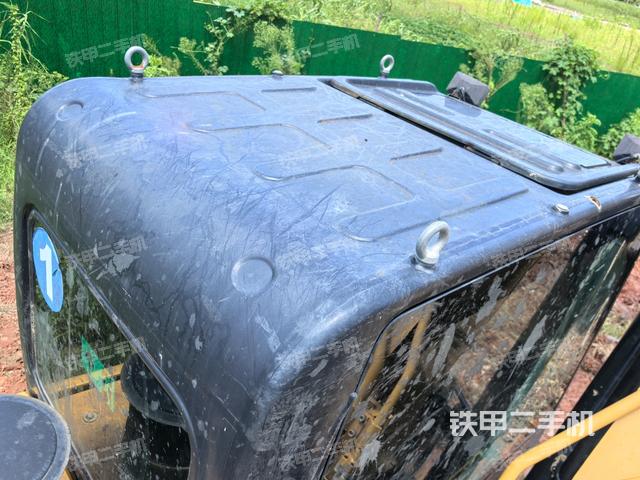 驾驶室顶部俯视（上车部件）