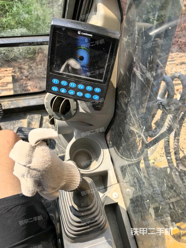 顯示屏?（駕駛室部分）