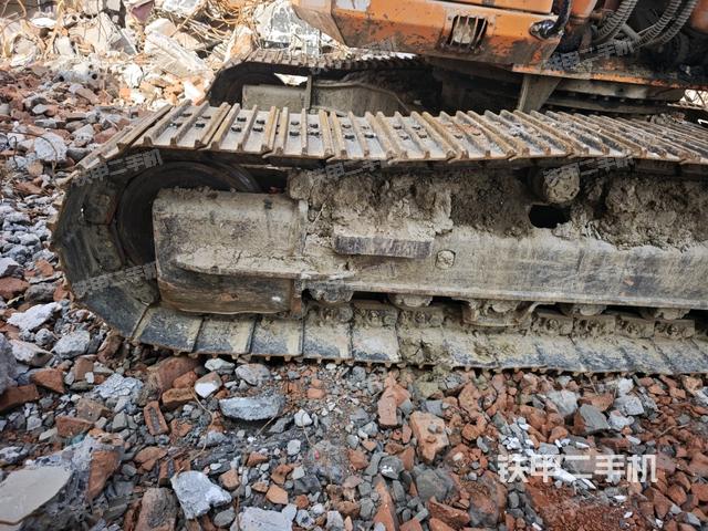 右側(cè)履帶整體（行走機(jī)構(gòu)）