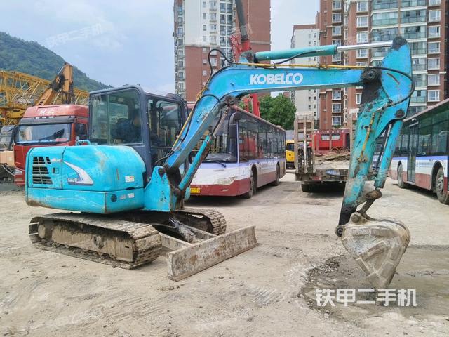 右前45（整機外觀）