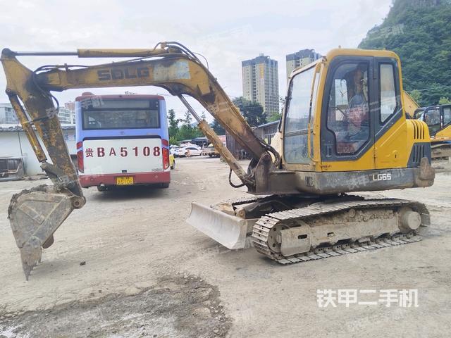 山东临工LG660挖掘机