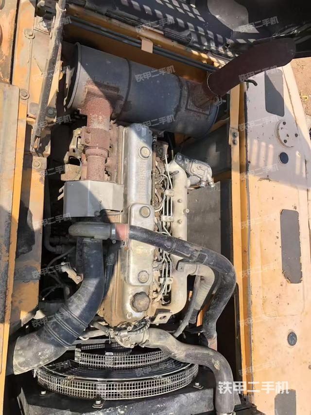 發(fā)動機(jī)整體俯視（整機(jī)外觀）