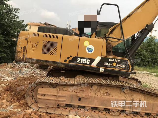 三一重工SY215C挖掘机