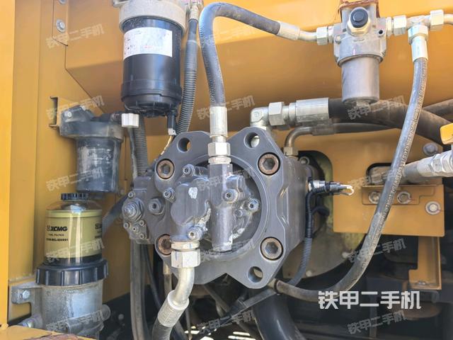 液壓泵室（大件艙室）