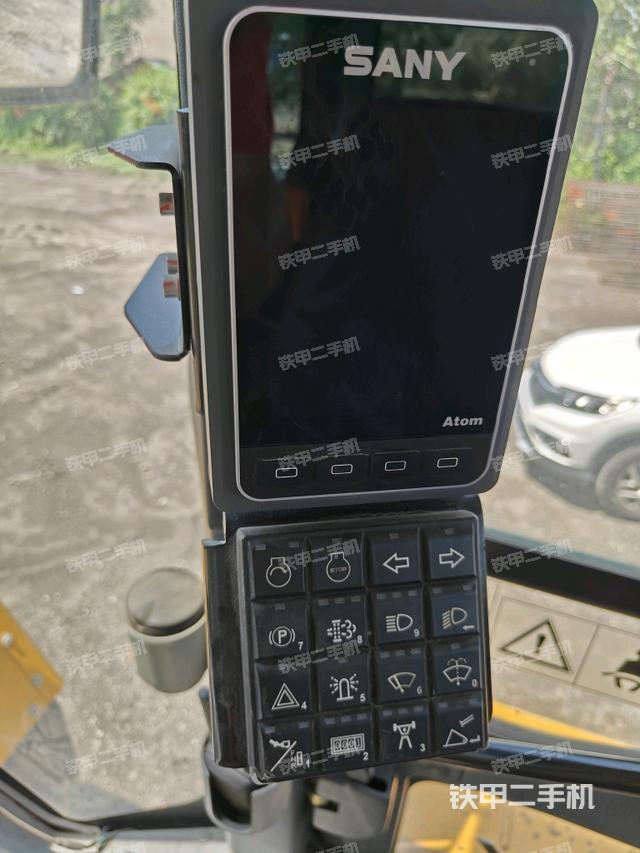 頂棚整體  內(nèi)（駕駛室部分）