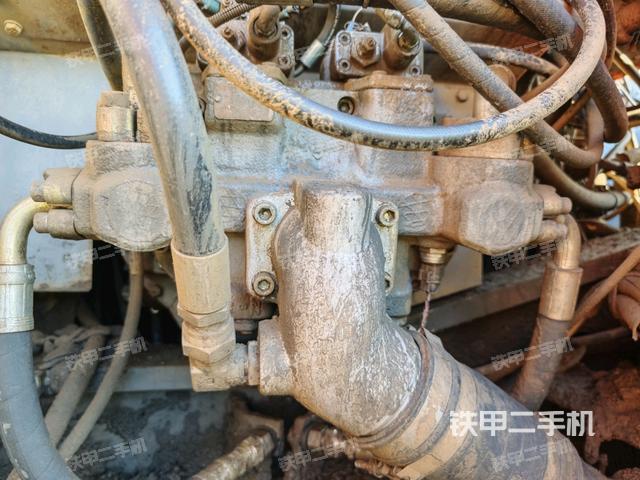 電瓶（大件艙室）