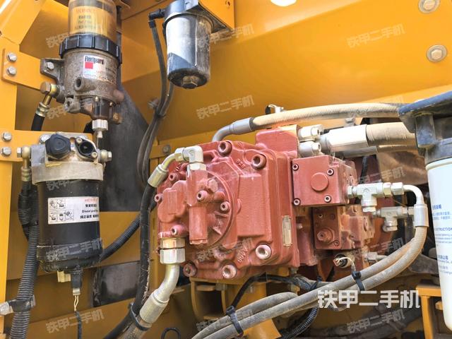 液壓泵室（大件艙室）