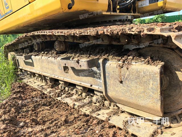 右側(cè)履帶整體（行走機構(gòu)）