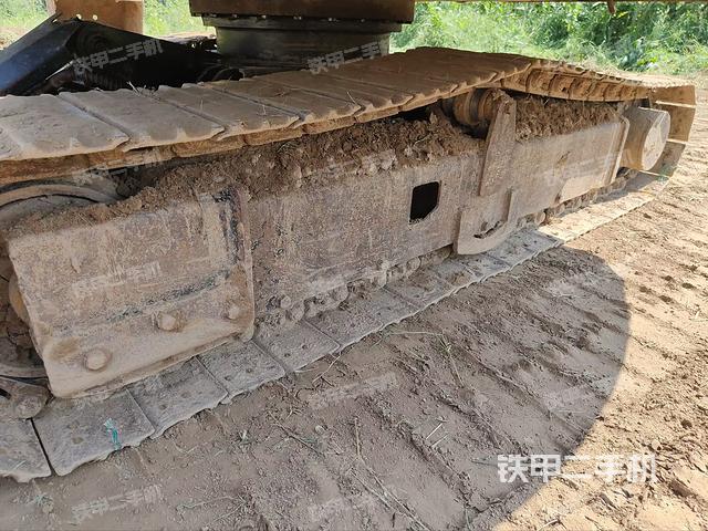 單側履帶整體（整機外觀）