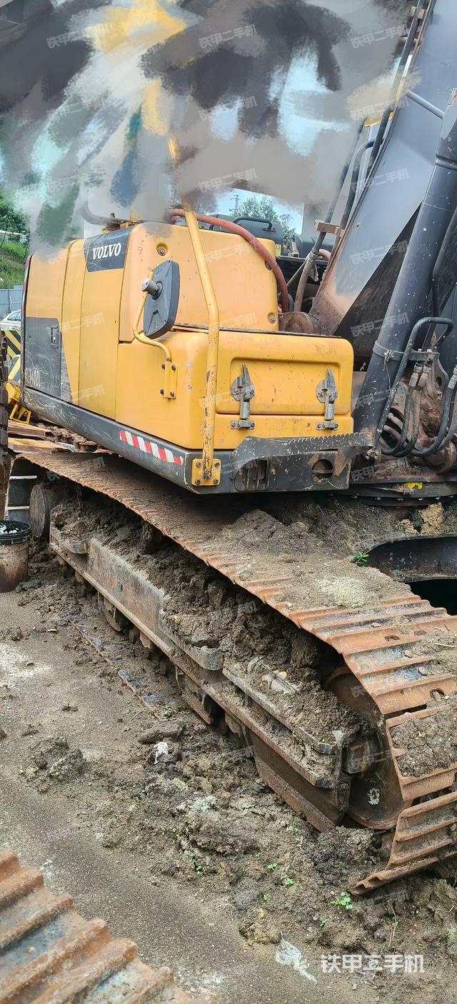 整机右后45°(整机外观) 整机右后45°(整机外观)