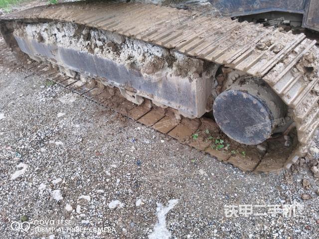 左侧履带整体 （行走机构）