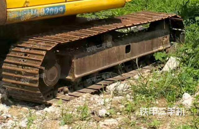 單側(cè)履帶整體（整機(jī)外觀）