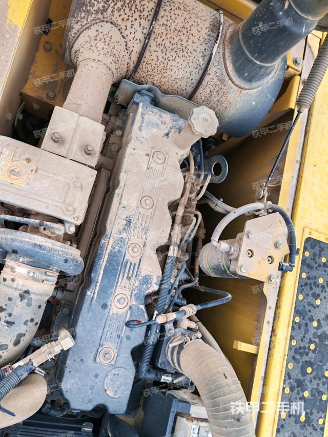 發(fā)動機室（上車部件）