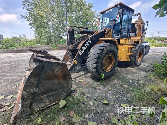 三一重工SW955K1装载机