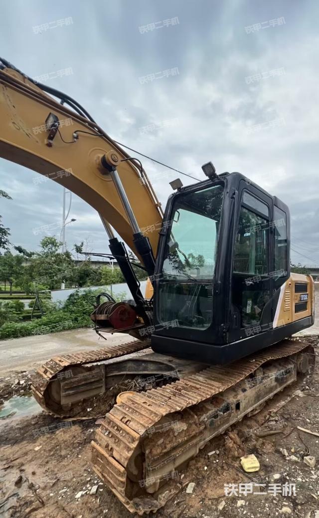 整機右后45°（整機外觀）