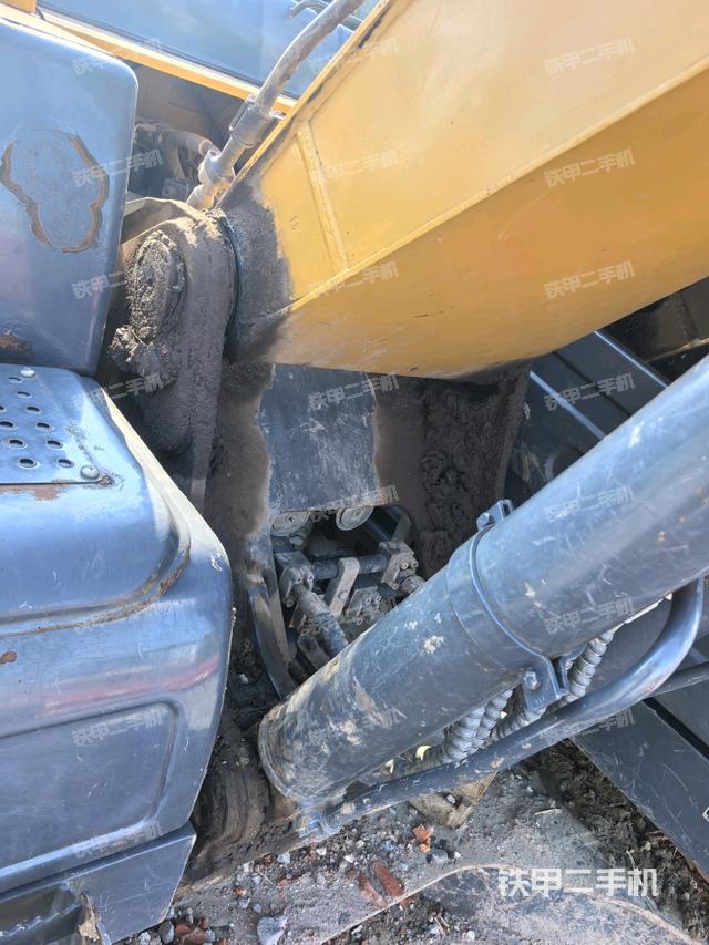 大臂根部?斜視（工作和回轉(zhuǎn)裝置）