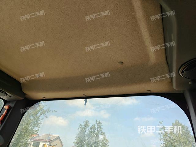 儀表盤（駕駛室部分）