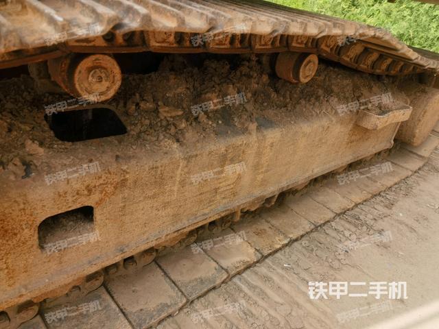 單側(cè)履帶整體（整機(jī)外觀）