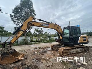 三一重工SY135C挖掘机实拍图片
