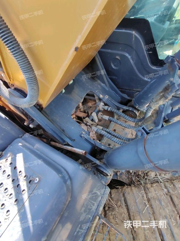 大臂根部?斜視（工作和回轉(zhuǎn)裝置）