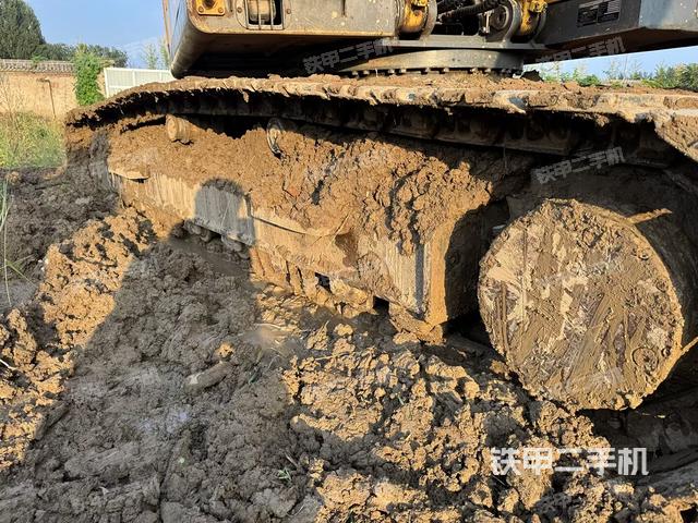 單側(cè)履帶整體（整機外觀）