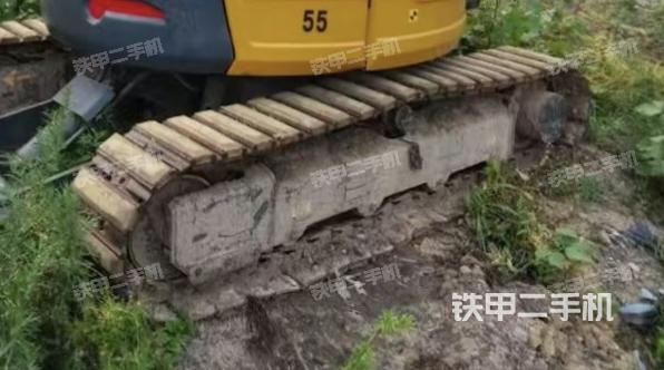 單側(cè)履帶整體（整機外觀）