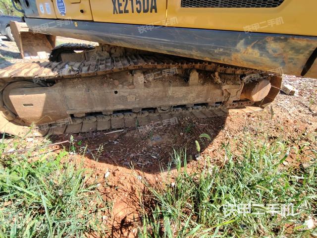 右侧行走马达盖板（行走机构）