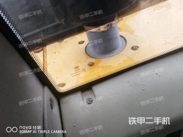 座椅后部（驾驶室部分）