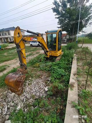 徐工XE35U-E挖掘机实拍图片