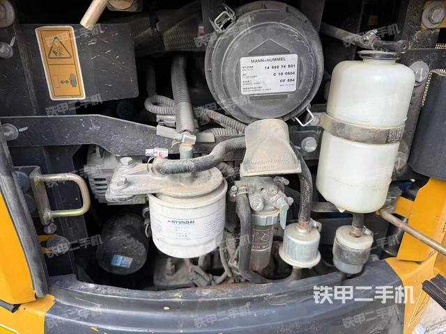 发动机整体俯视（整机外观）