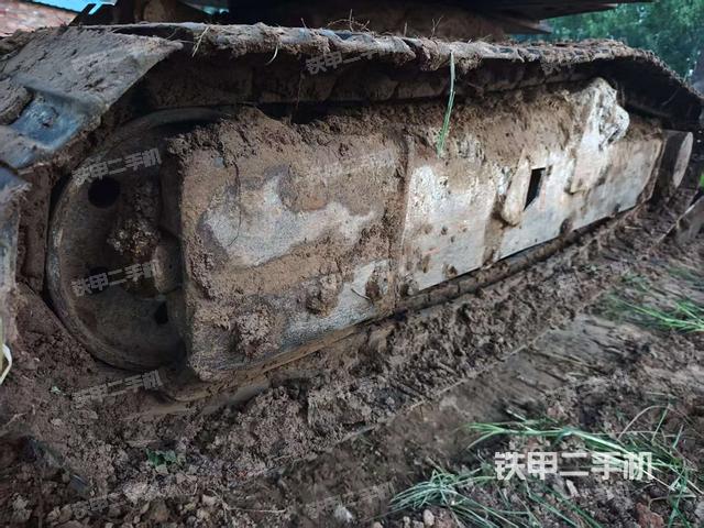 單側履帶整體（整機外觀）